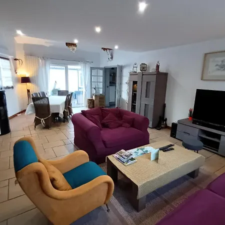 Grande Maison Familiale 300 M De La Et Du Centre *