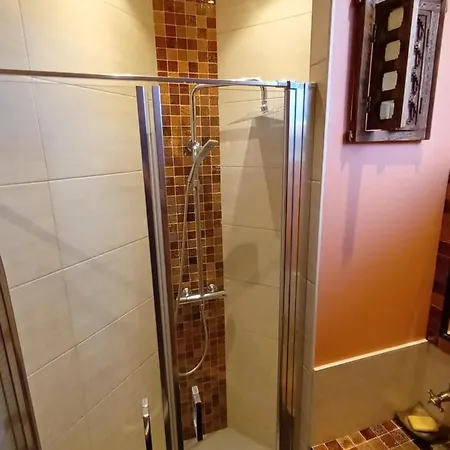 Сasa de vacaciones Grande Maison Familiale 300 M De La Et Du Centre Sangatte