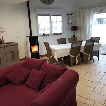 Grande Maison Familiale 300 M De La Et Du Centre Ferienhaus Sangatte