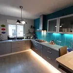 Grande Maison Familiale 300 M De La Et Du Centre * Sangatte